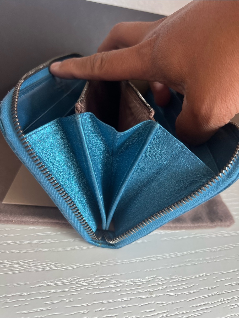 BOTTEGA VENETA Nappa Intrecciato Moondust Zip Wallet Blue - Picture 16 of 16